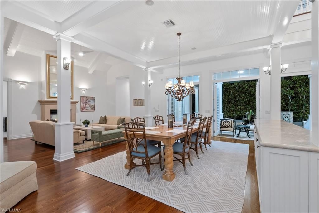 1551 Gulf Shore Blvd S, Naples, FL 34102 Photo