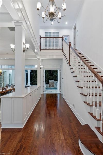 1551 Gulf Shore Blvd S, Naples, FL 34102 Photo