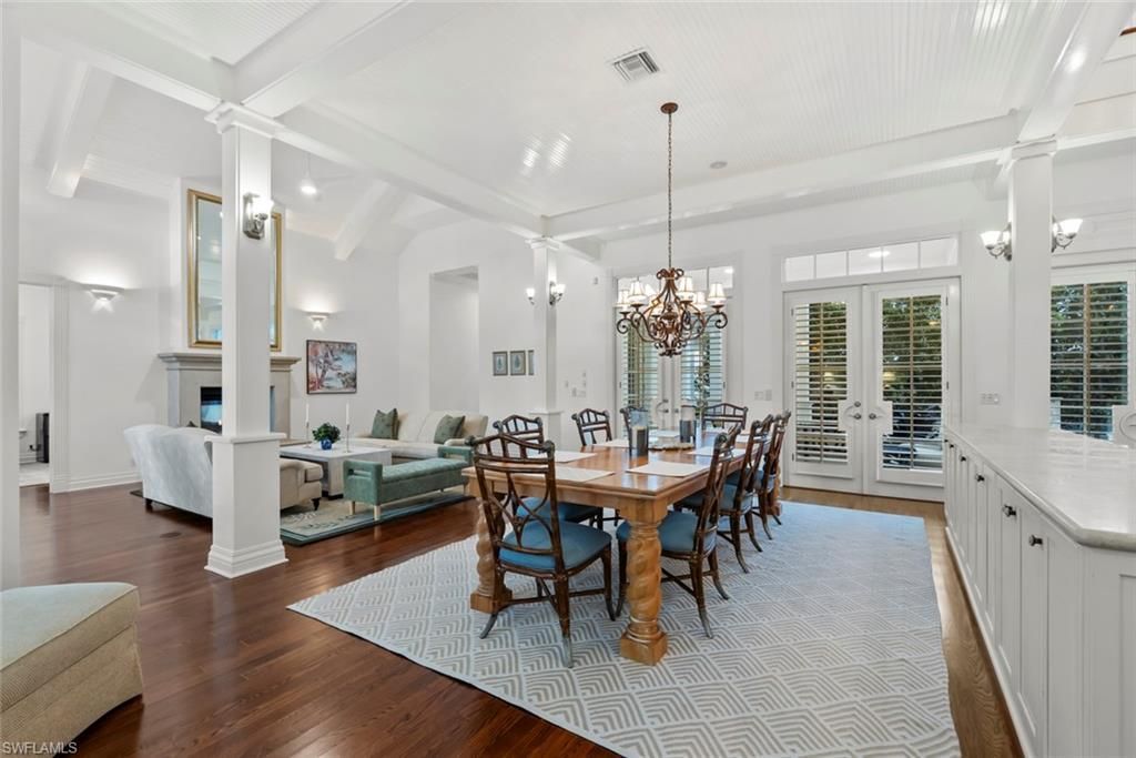 1551 Gulf Shore Blvd S, Naples, FL 34102 Photo