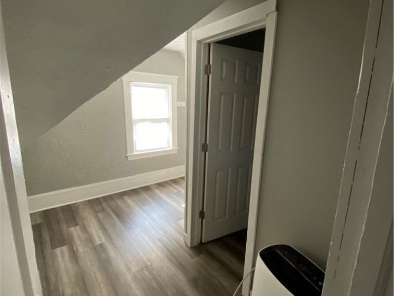 2355 E 86th Street, Cleveland, OH 44106 Photo 28