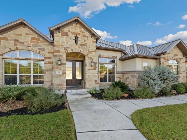 917 Coolabah Ave, New Braunfels, TX 78132