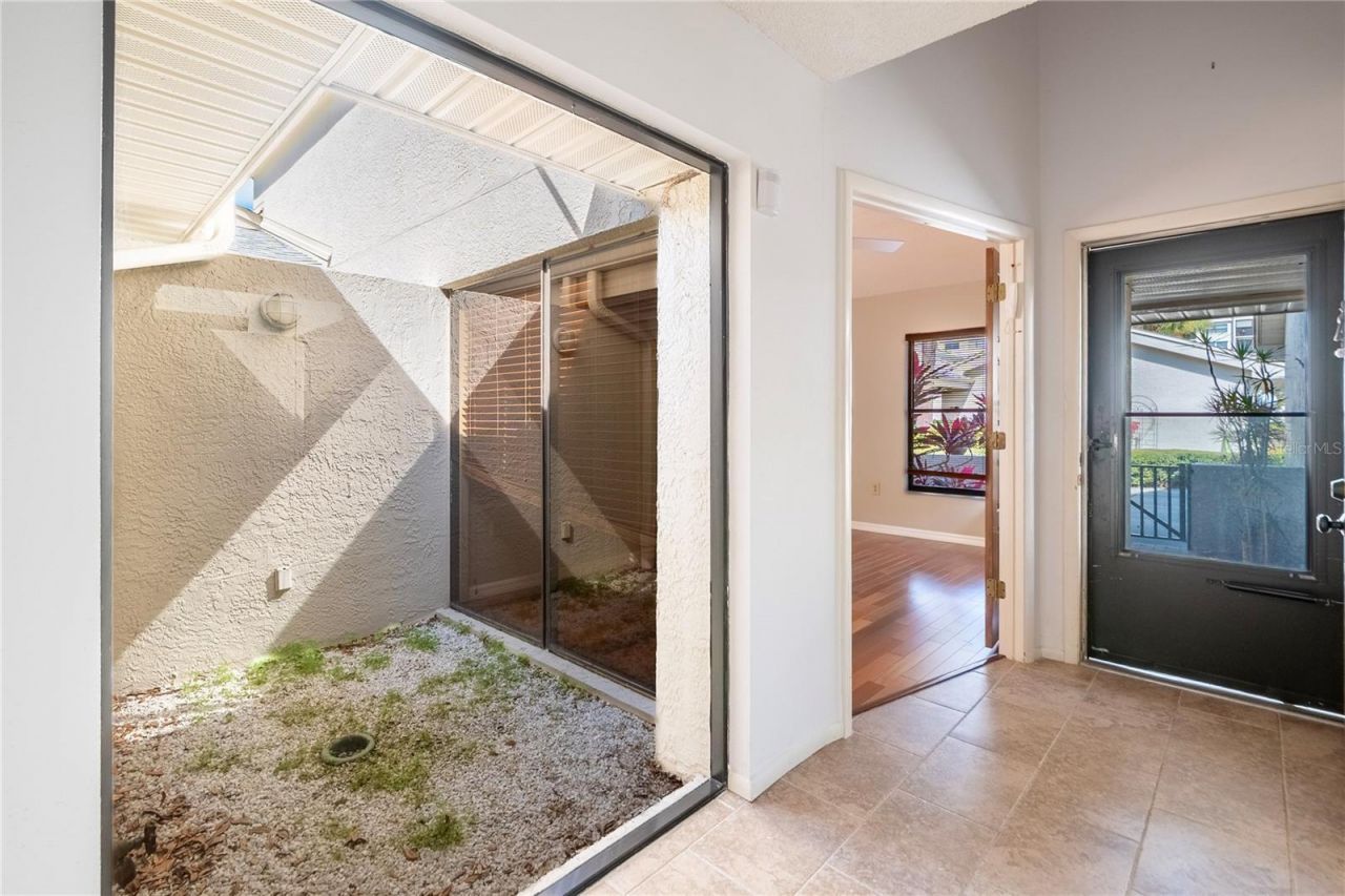 1312 Pasadena Avenue S, Unit 16, South Pasadena, FL 33707 Photo