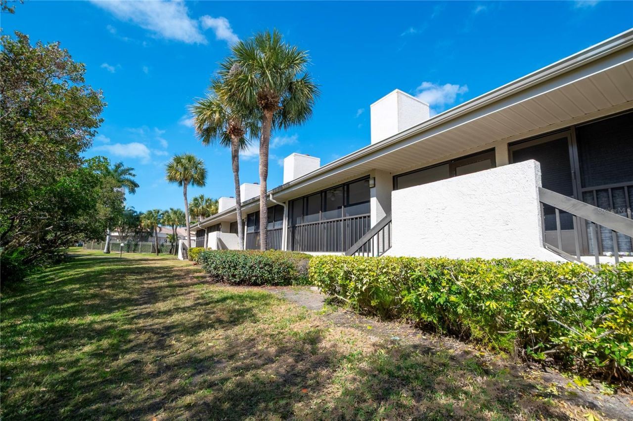 1312 Pasadena Avenue S, Unit 16, South Pasadena, FL 33707 Photo