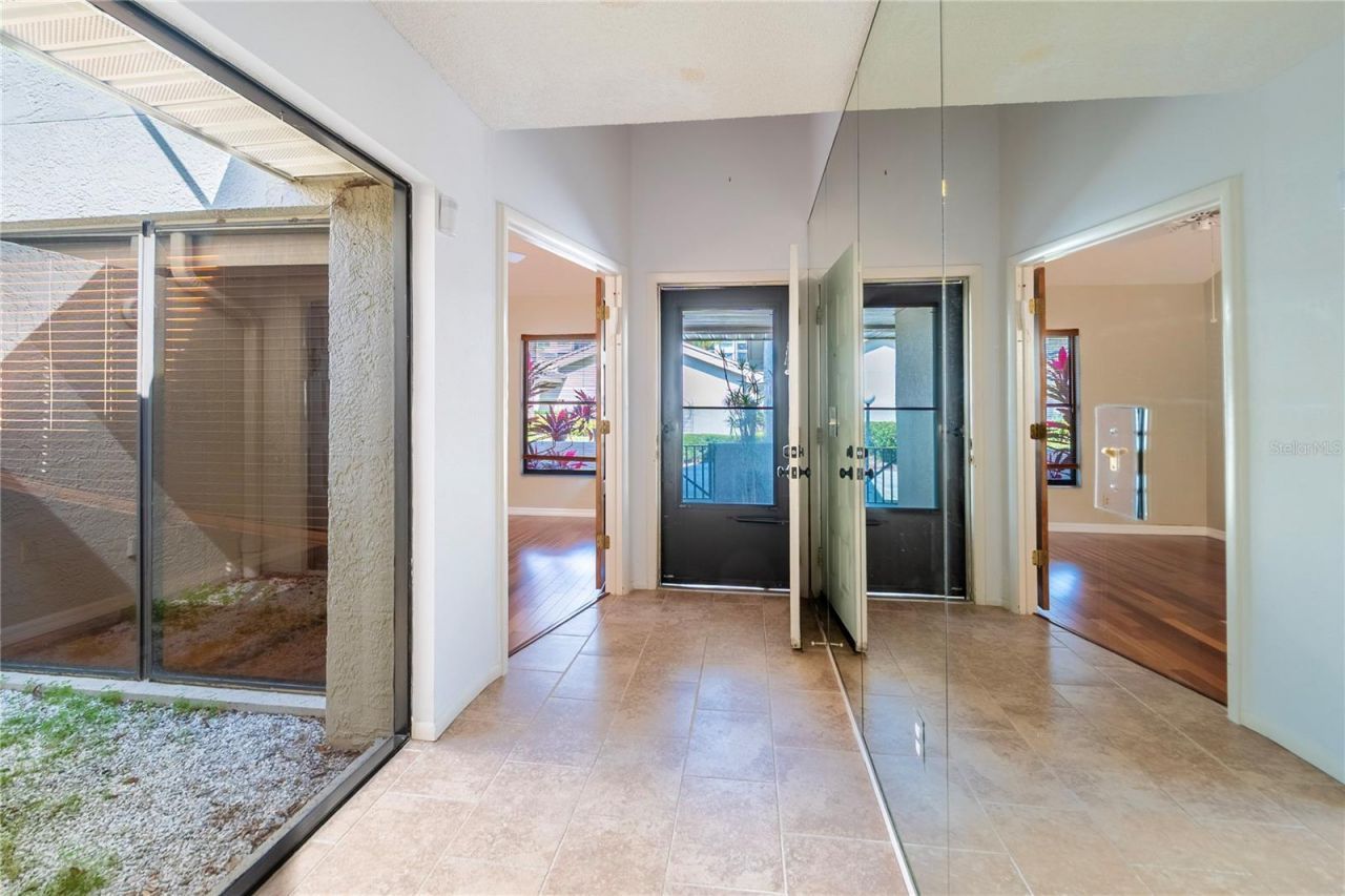 1312 Pasadena Avenue S, Unit 16, South Pasadena, FL 33707 Photo