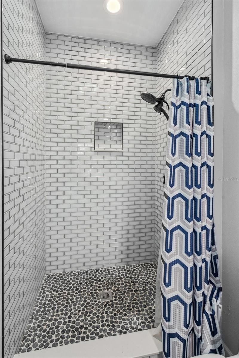 645 Cr 485a, Lake Panasoffkee, FL 33538 Photo