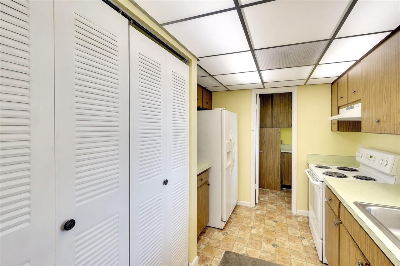 4202 35th Avenue W, Unit 7, Bradenton, FL 34205 Photo