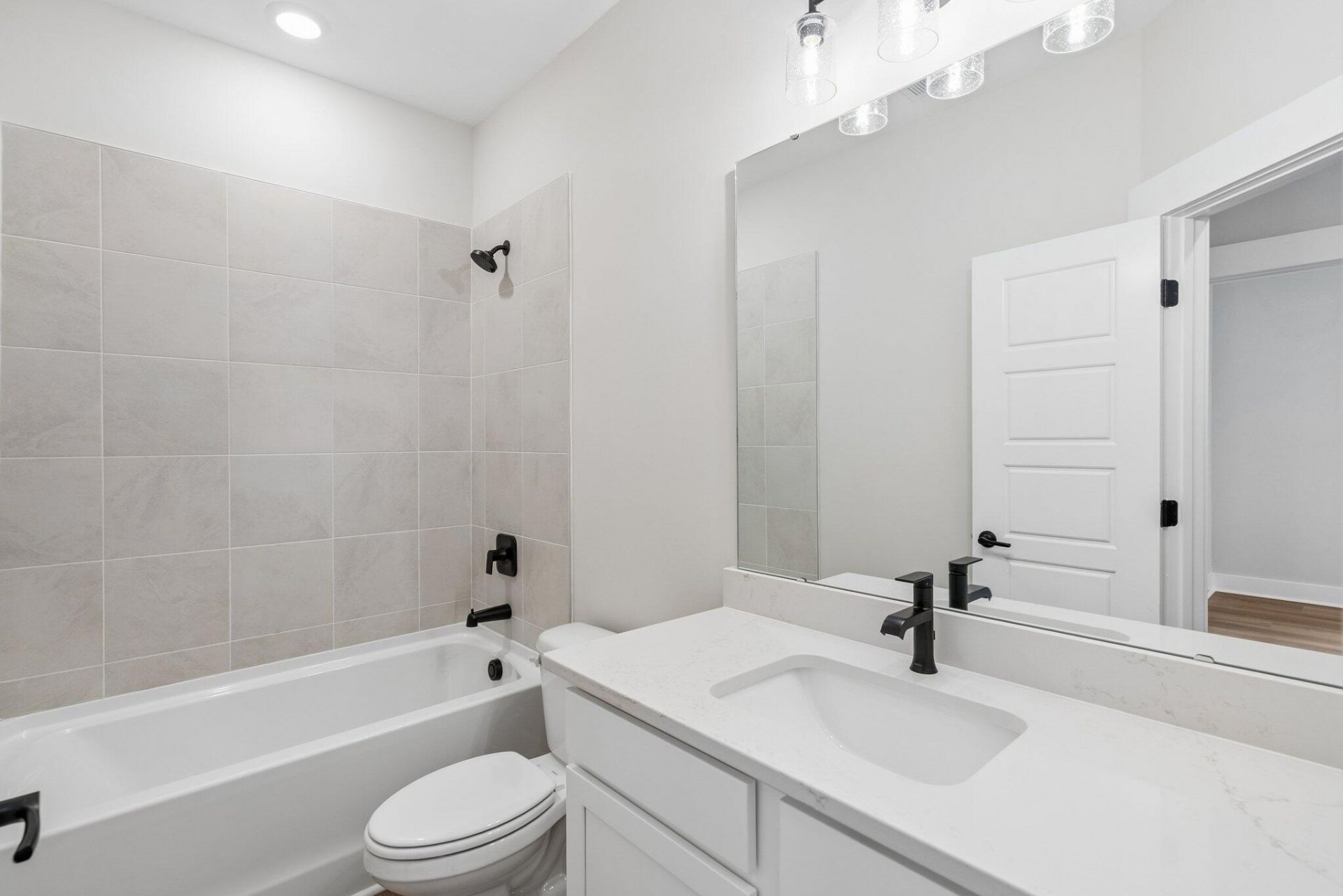 5354 Elder Avenue Photo 27