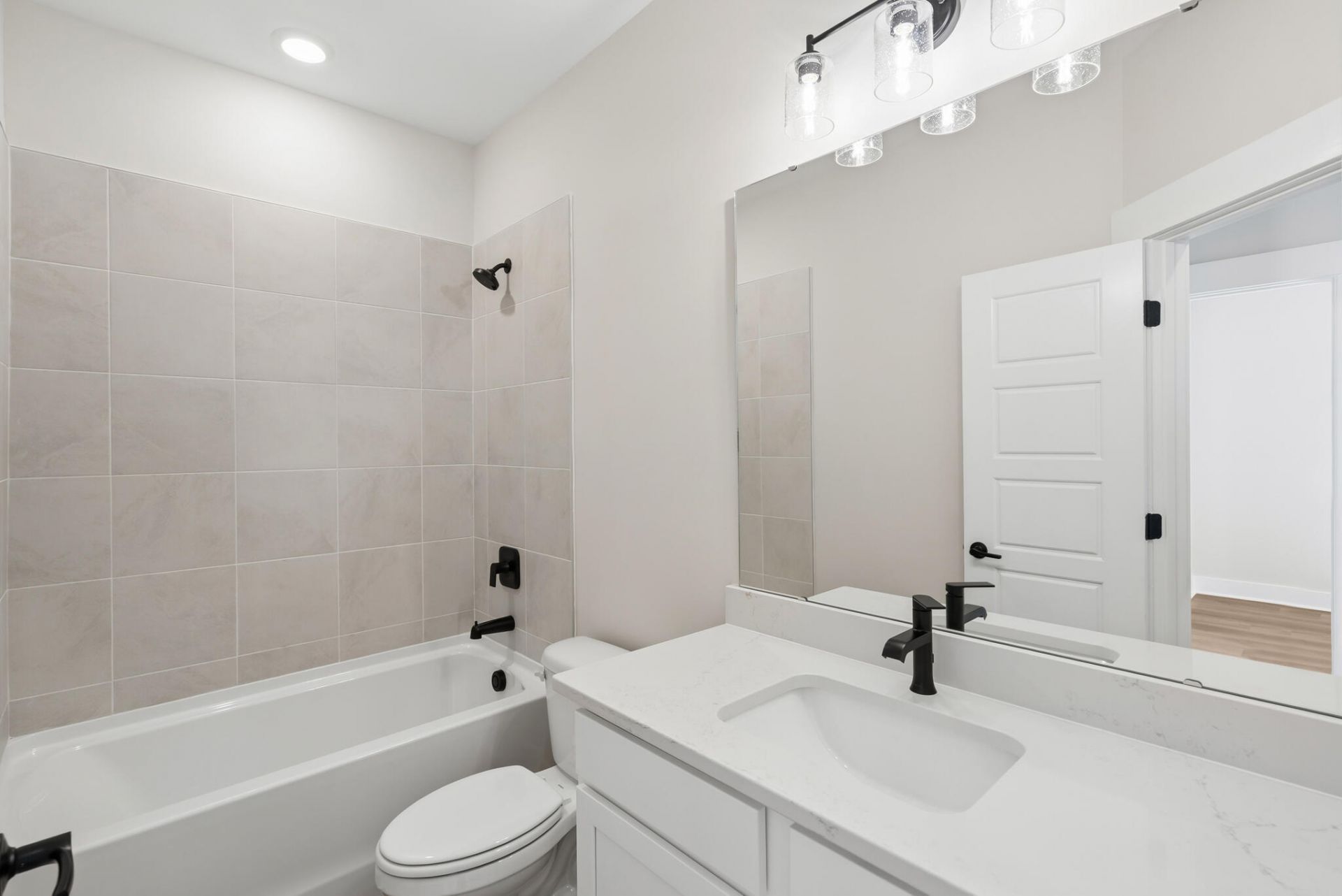 5354 Elder Avenue Photo 27