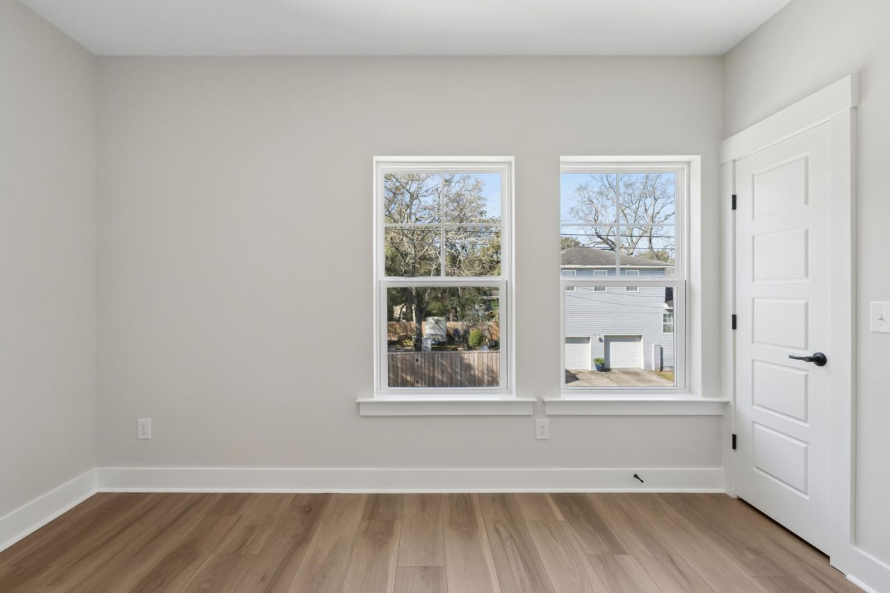 5354 Elder Avenue Photo 28