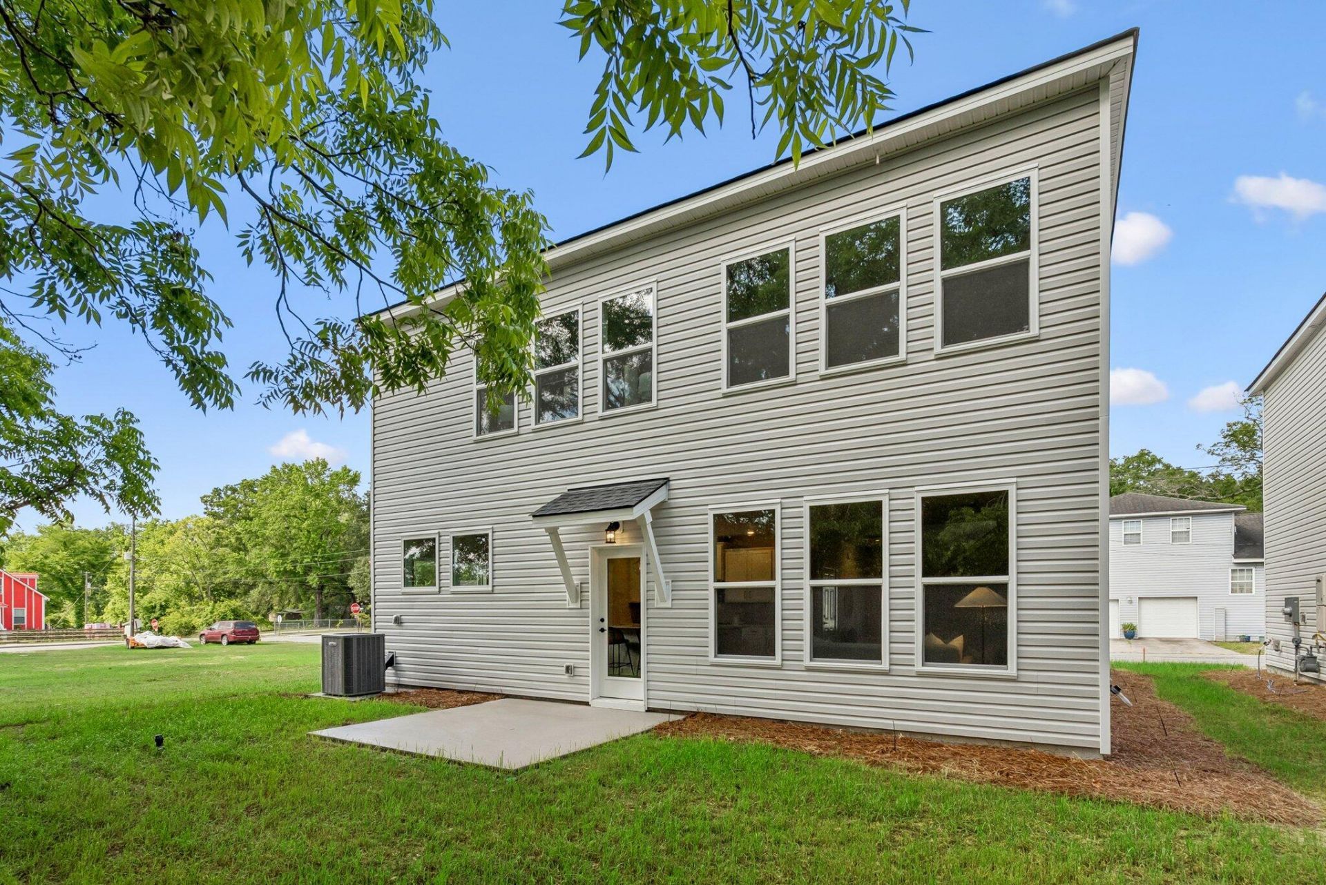 5354 Elder Avenue Photo 28
