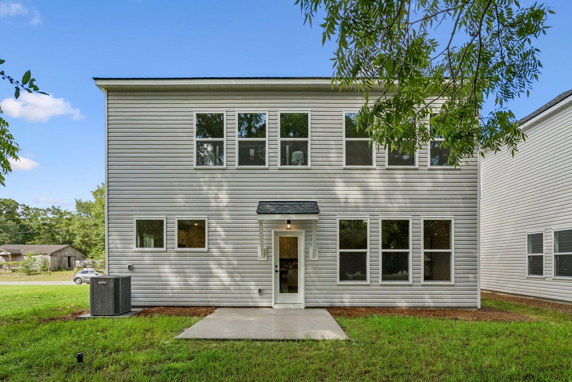 5354 Elder Avenue Photo 29