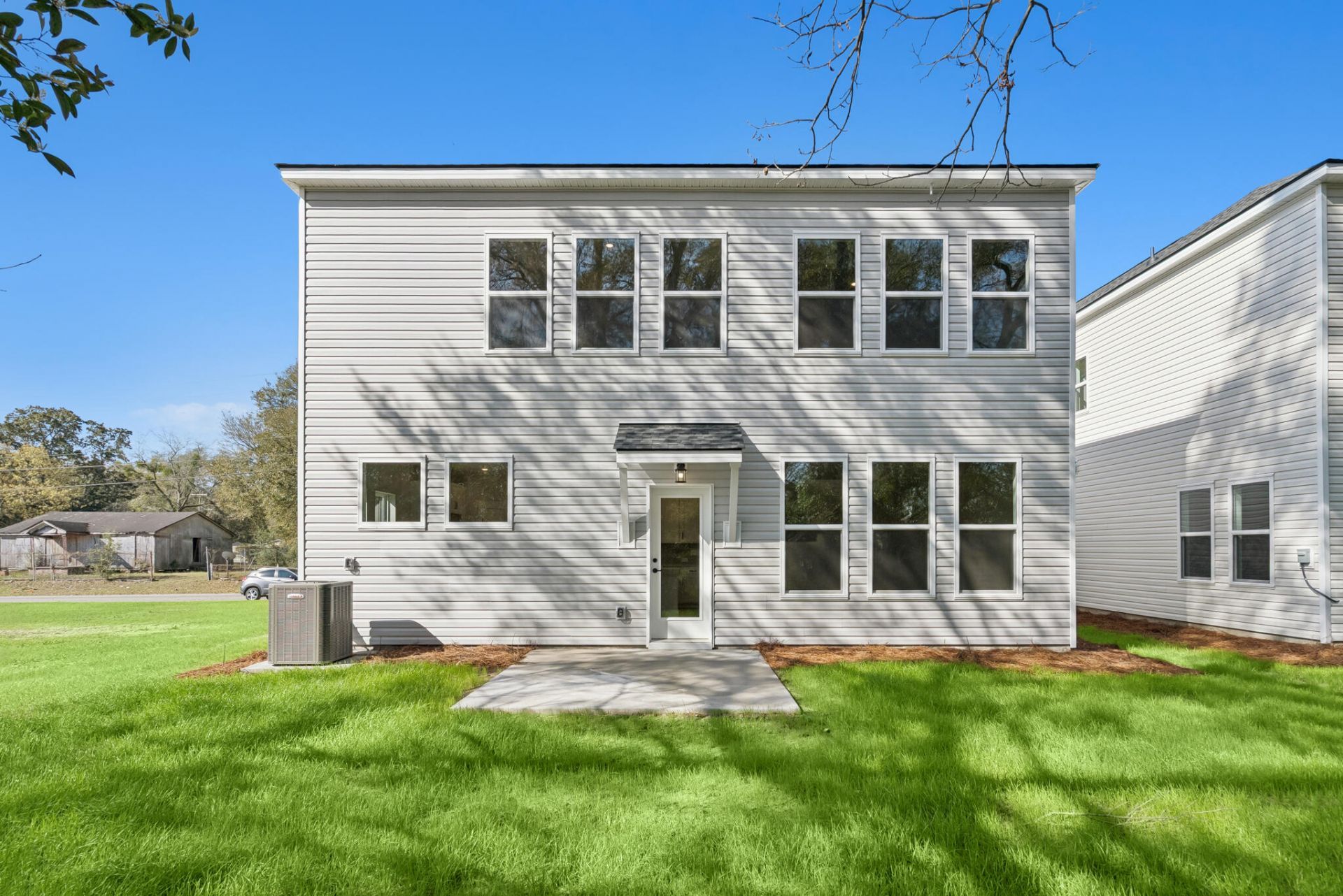 5354 Elder Avenue Photo 31