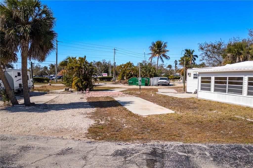 4 Helen Ln, Fort Myers Beach, FL 33931 Photo