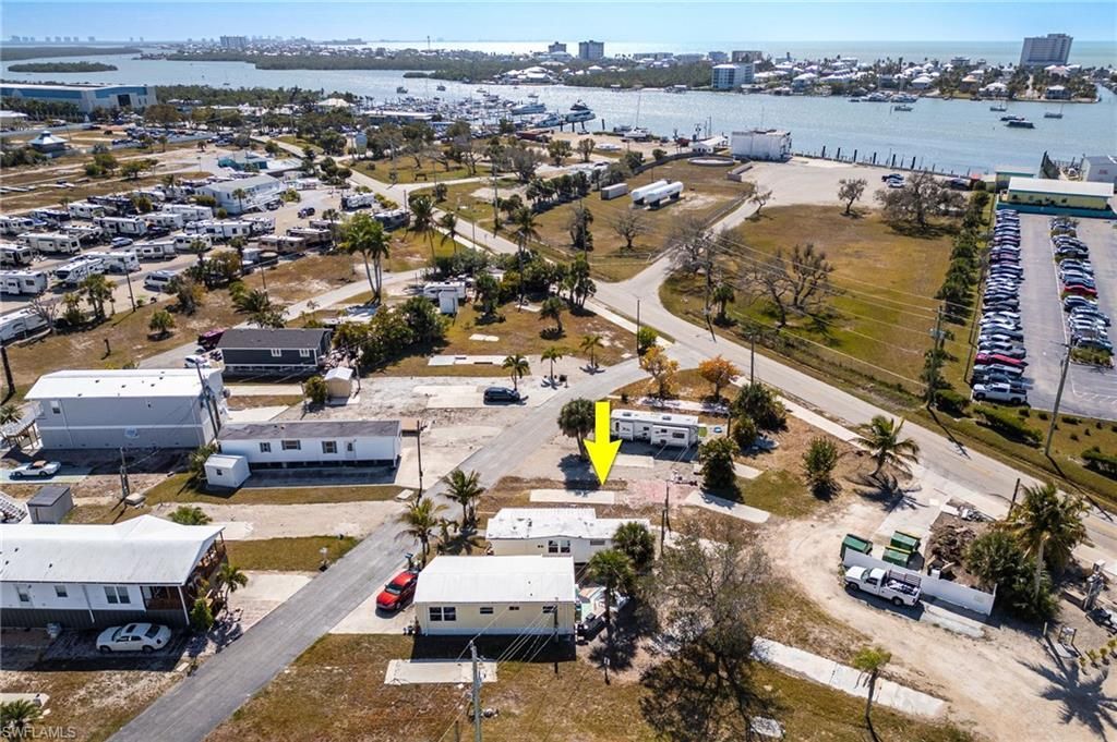 4 Helen Ln, Fort Myers Beach, FL 33931 Photo