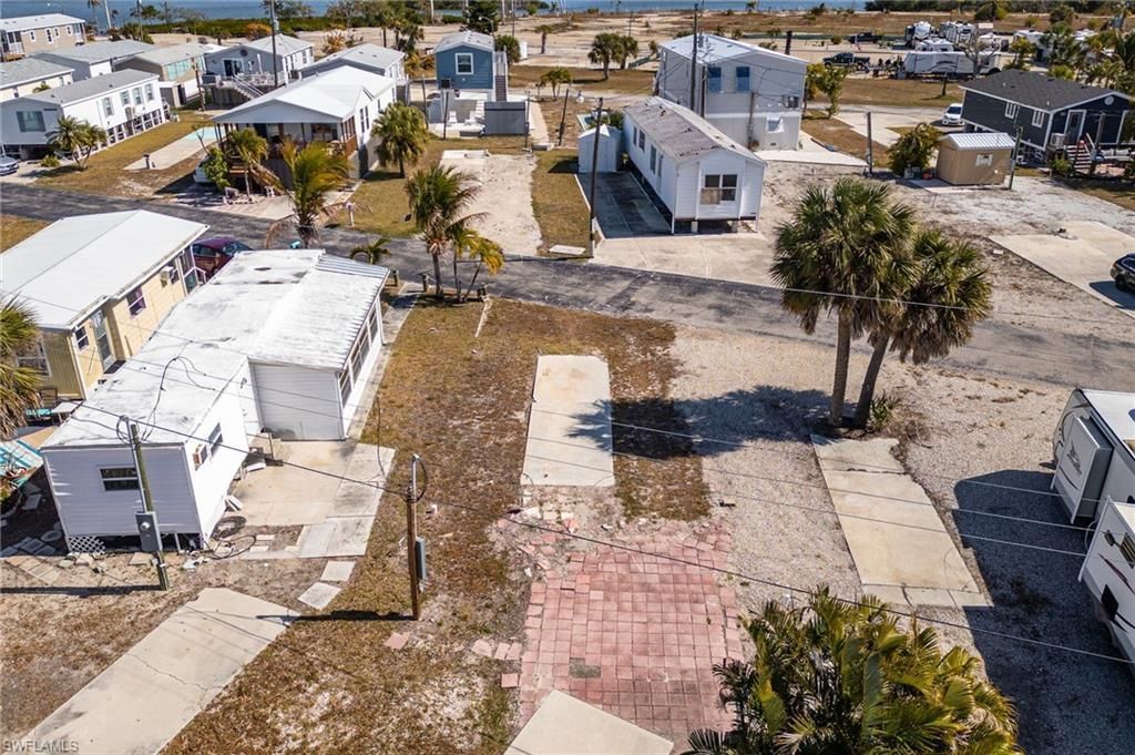 4 Helen Ln, Fort Myers Beach, FL 33931 Photo