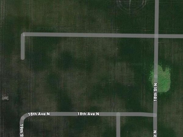 1770 19th Avenue N, Wahpeton, ND 58075