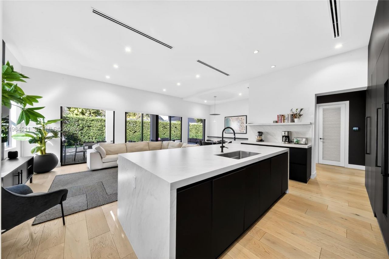 7500 SW 55th Ave , Miami, FL 33143 Photo