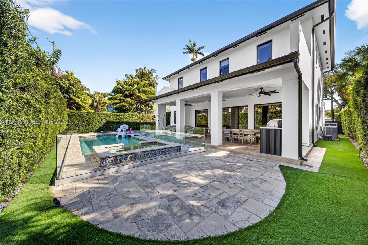 7500 SW 55th Ave , Miami, FL 33143 Photo