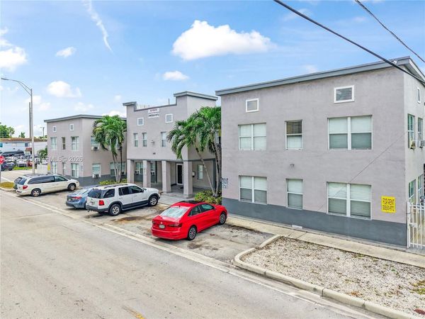 508 W 1st Ave , Hialeah, FL 33010