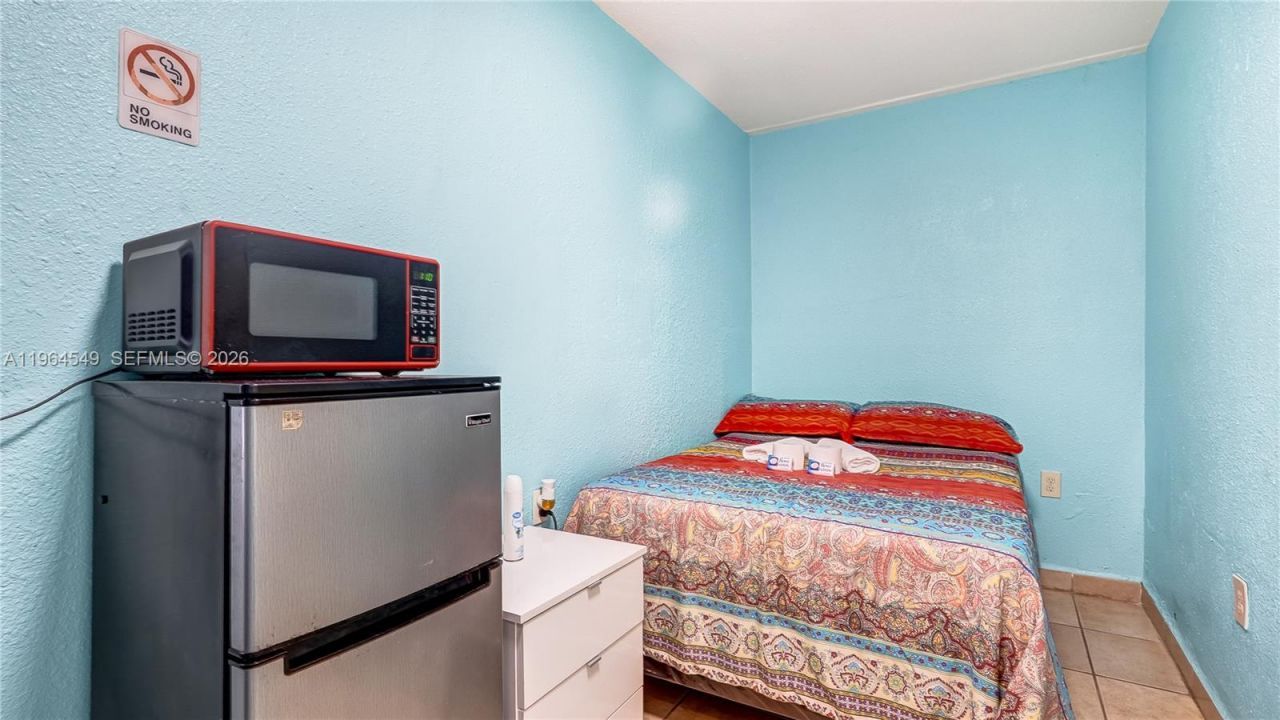 508 W 1st Ave , Hialeah, FL 33010 Photo