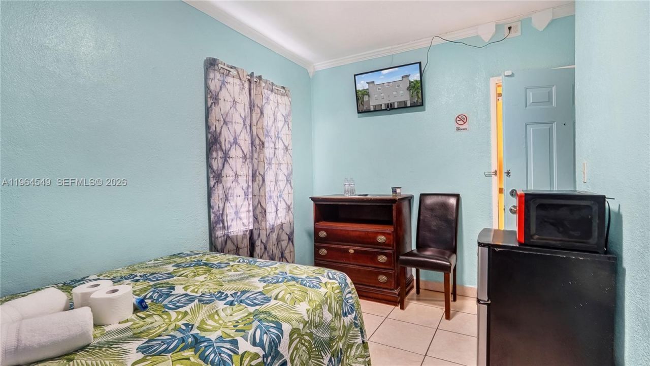 508 W 1st Ave , Hialeah, FL 33010 Photo