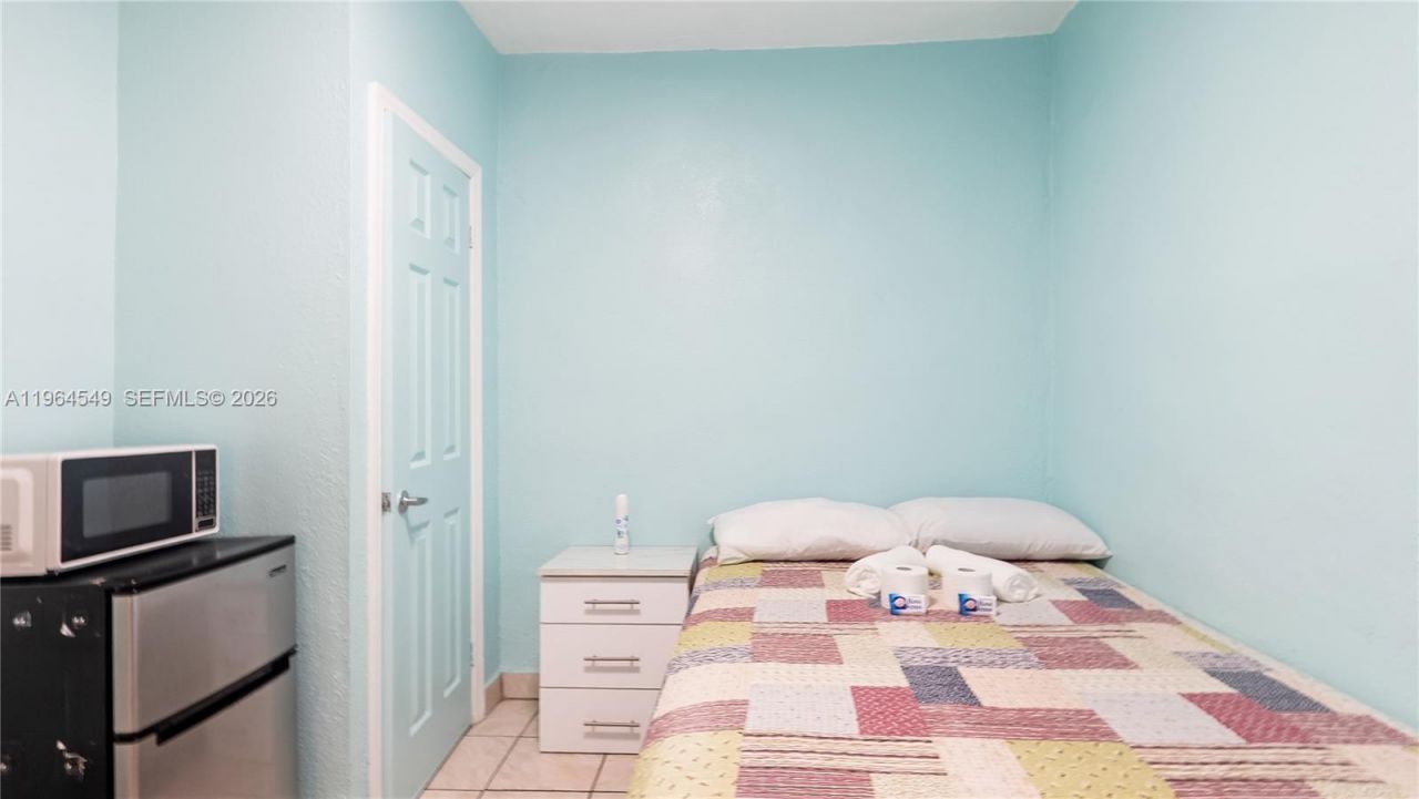 508 W 1st Ave , Hialeah, FL 33010 Photo