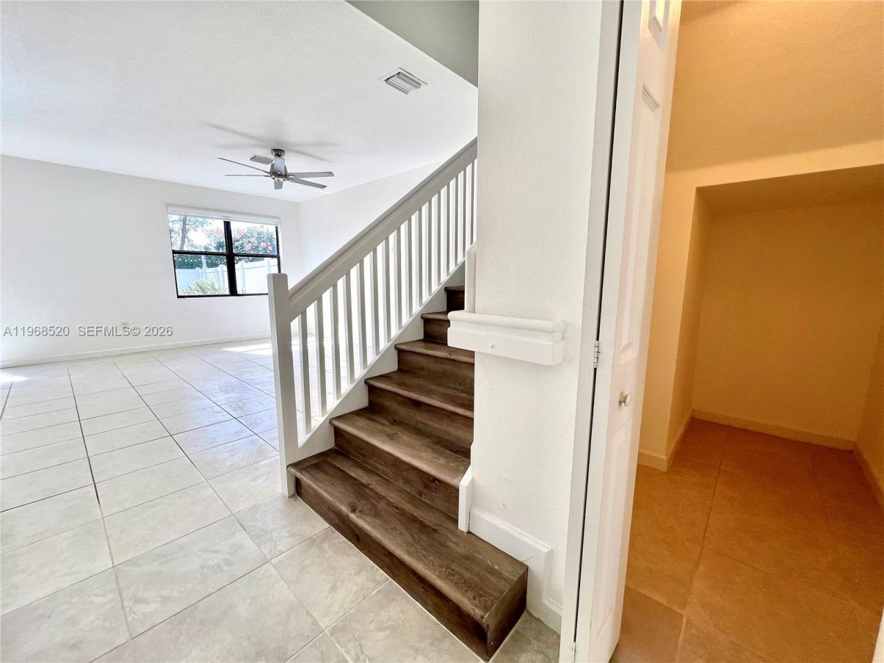 3354 W 100th Ter, Unit 3354, Hialeah, FL 33018 Photo