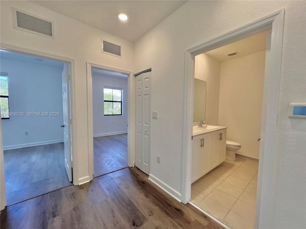 3354 W 100th Ter, Unit 3354, Hialeah, FL 33018 Photo