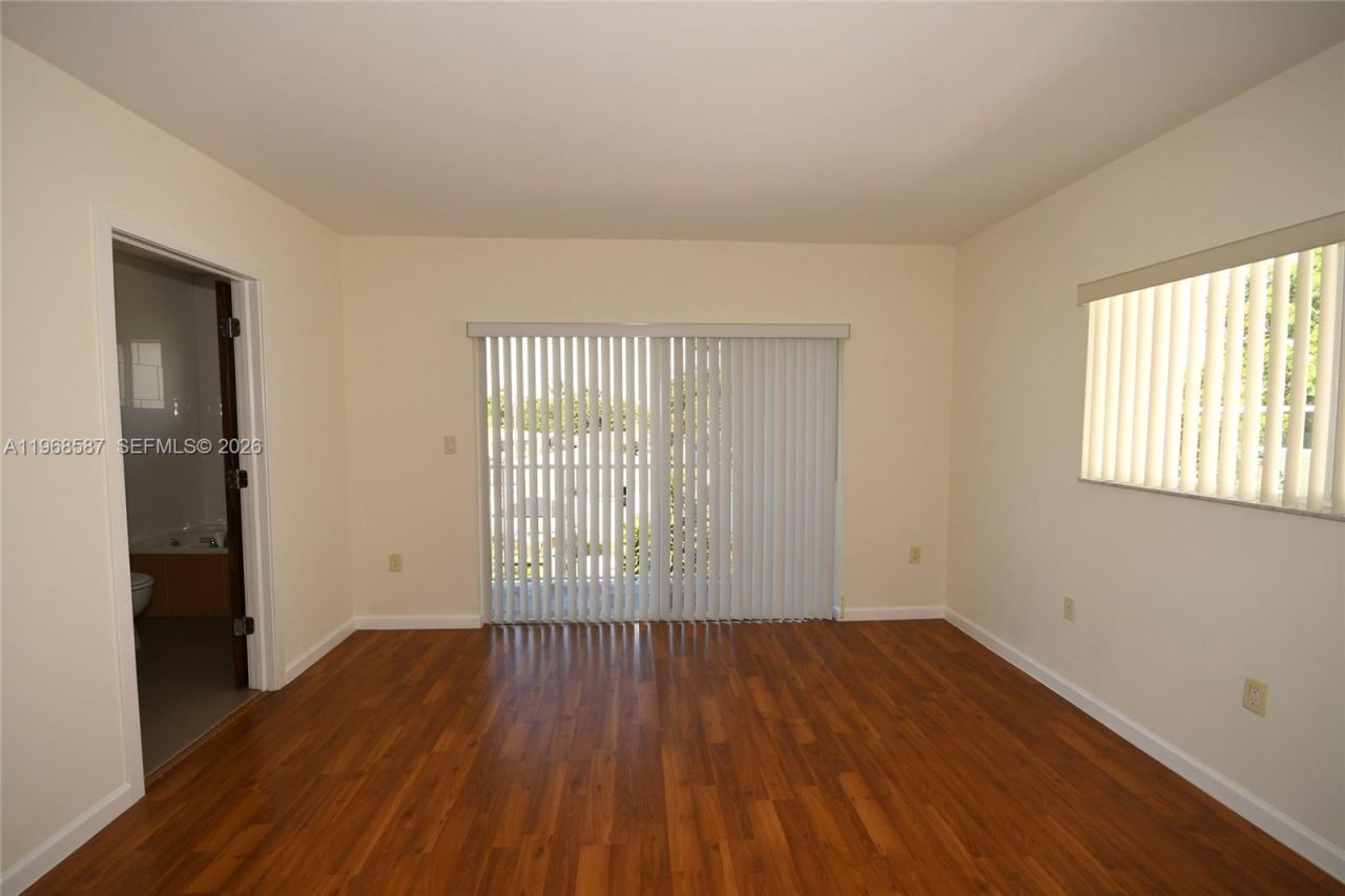 2780 SW 33 Ave, Miami, FL 33133 Photo