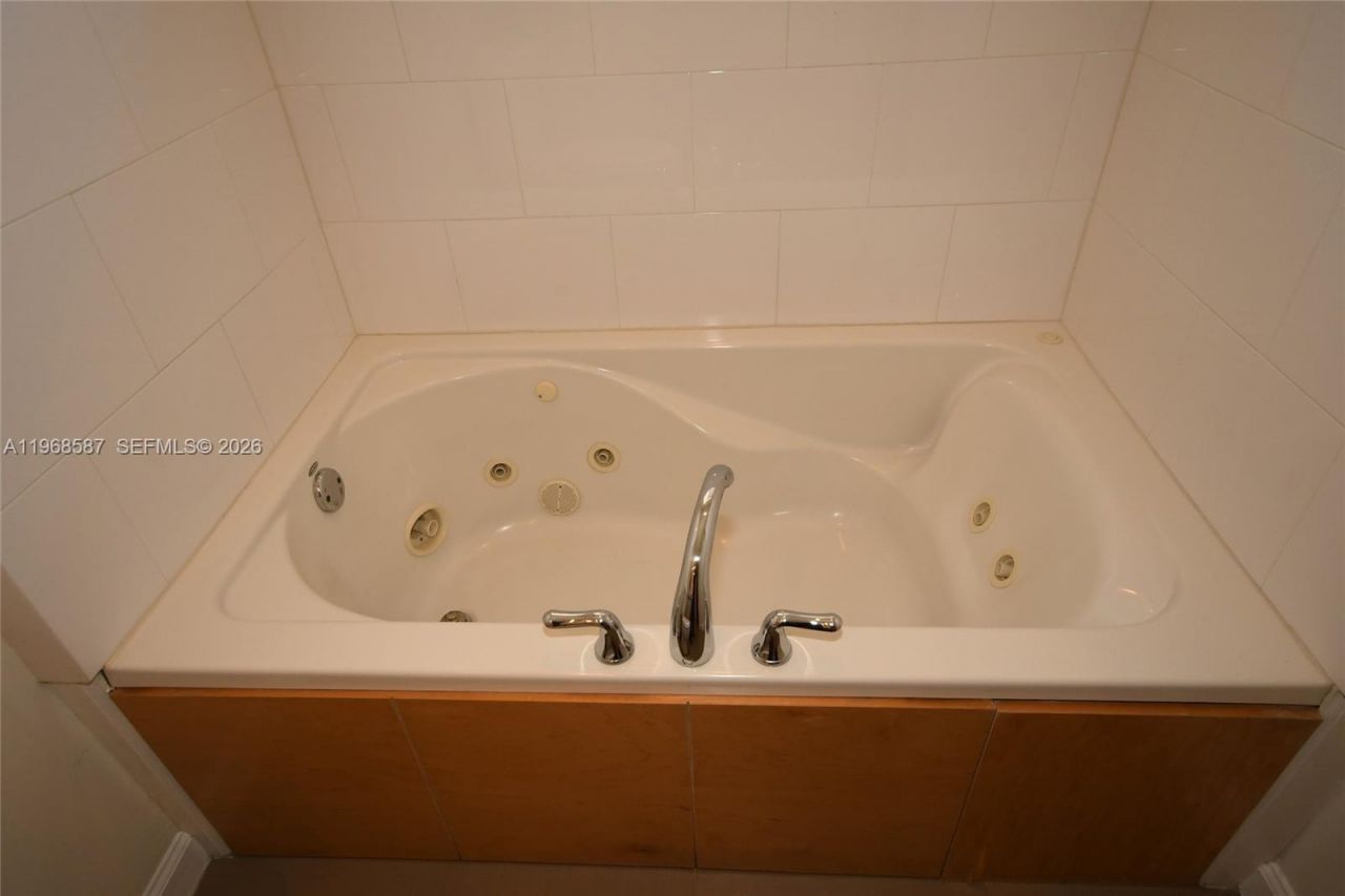 2780 SW 33 Ave, Miami, FL 33133 Photo