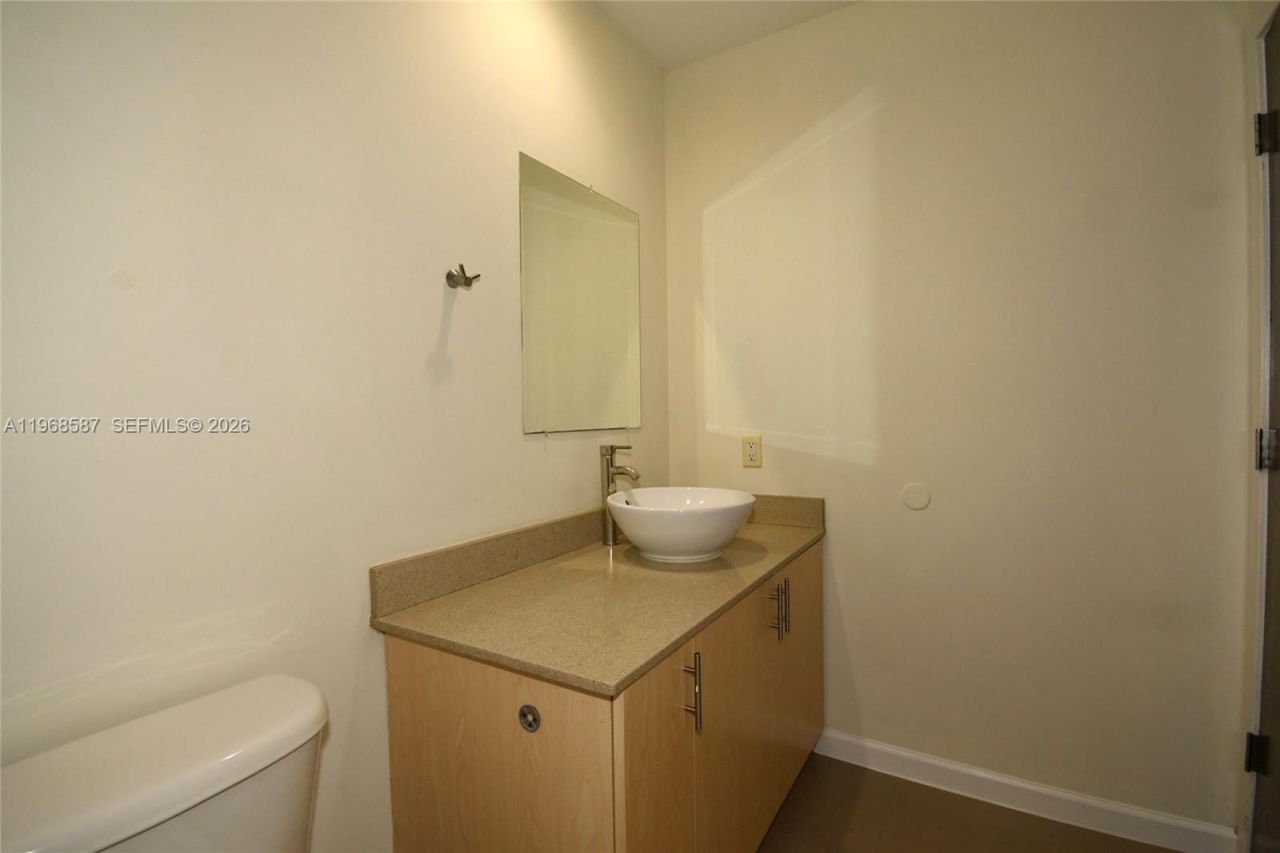 2780 SW 33 Ave, Miami, FL 33133 Photo