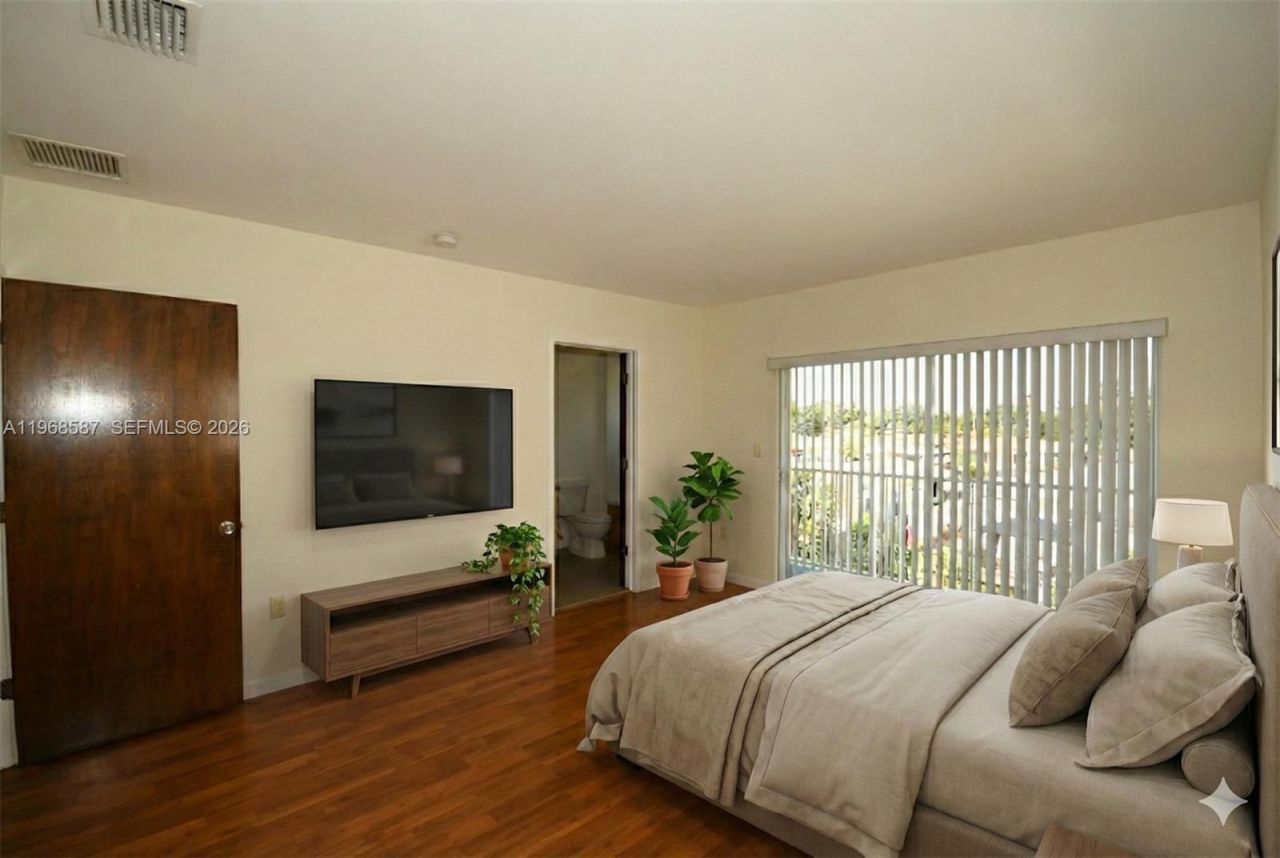 2780 SW 33 Ave, Miami, FL 33133 Photo