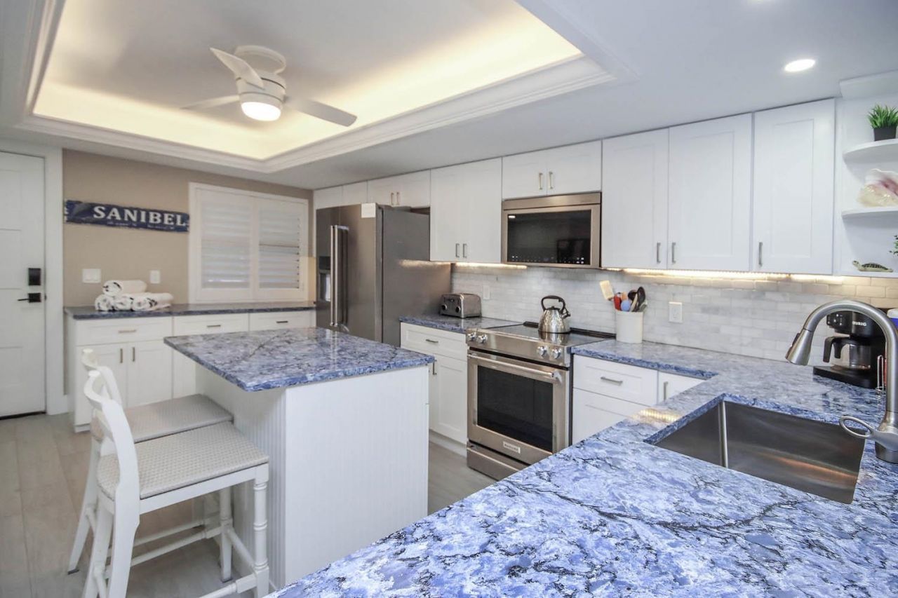 2445 W Gulf Dr, Unit 5D, Sanibel, FL 33957 Photo