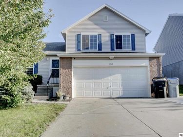 8841 Quest Street, Omaha, NE 68122