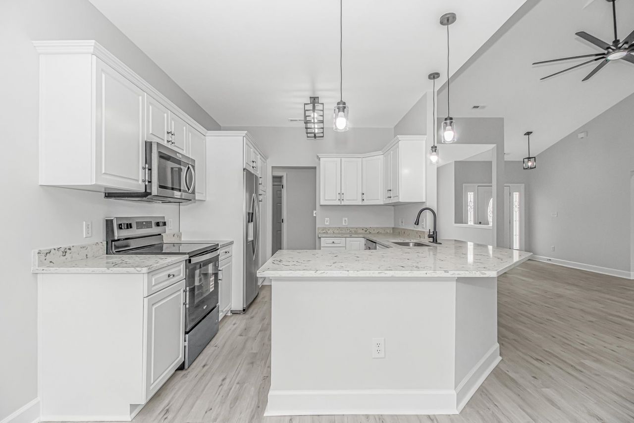 284 White Water Loop Photo 16