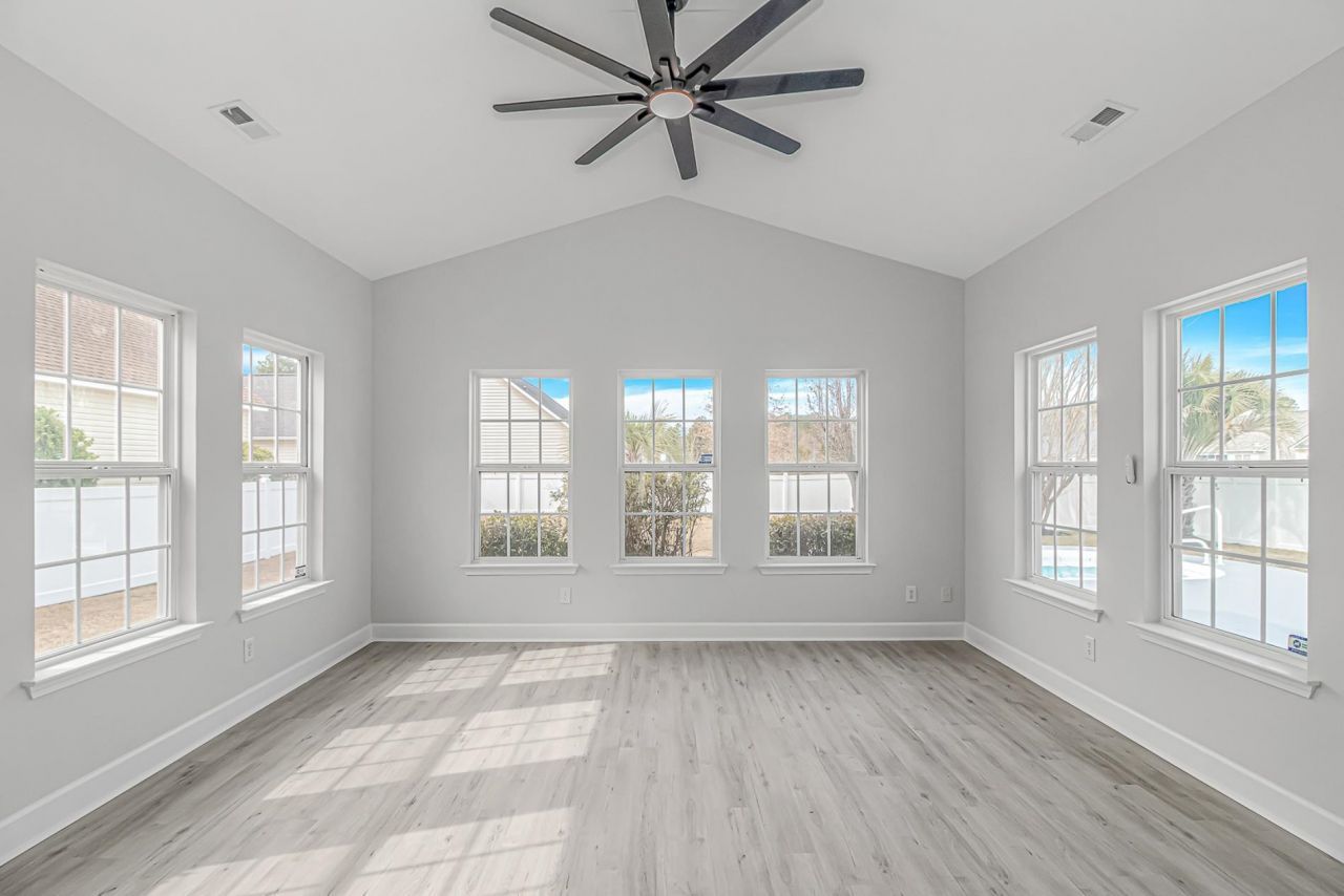 284 White Water Loop Photo 31