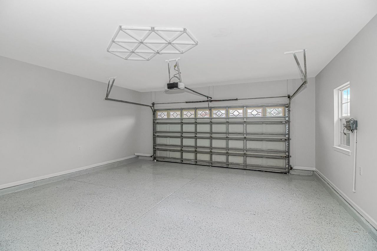 284 White Water Loop Photo 33