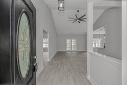 284 White Water Loop photo 4