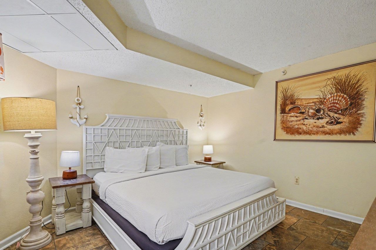 1501 S Ocean Blvd.  Photo 13