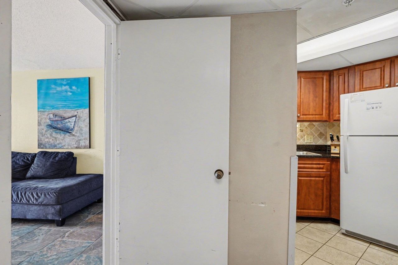 1501 S Ocean Blvd.  Photo 8