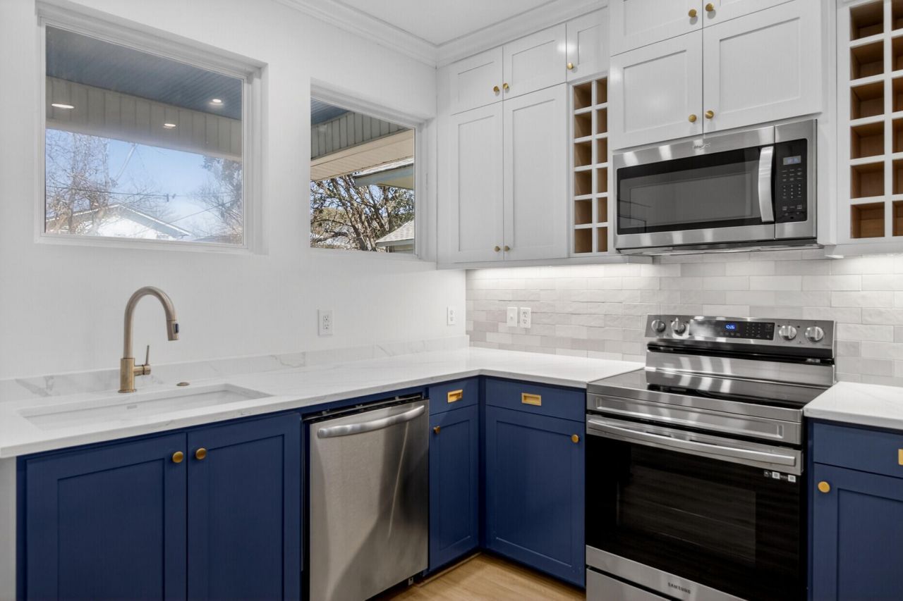 46 Poplar Street Photo 1