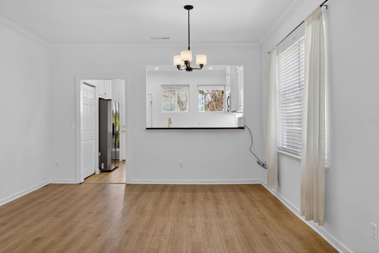 46 Poplar Street Photo 11