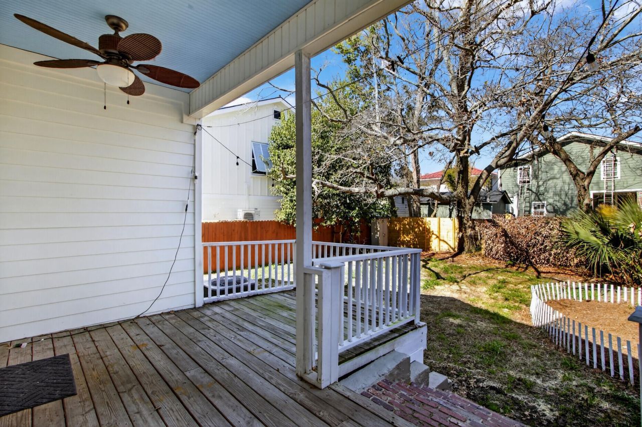 46 Poplar Street Photo 21