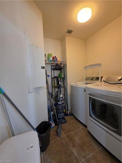 5706 Cape Harbour Dr, Unit 211, Cape Coral, FL 33914 Photo