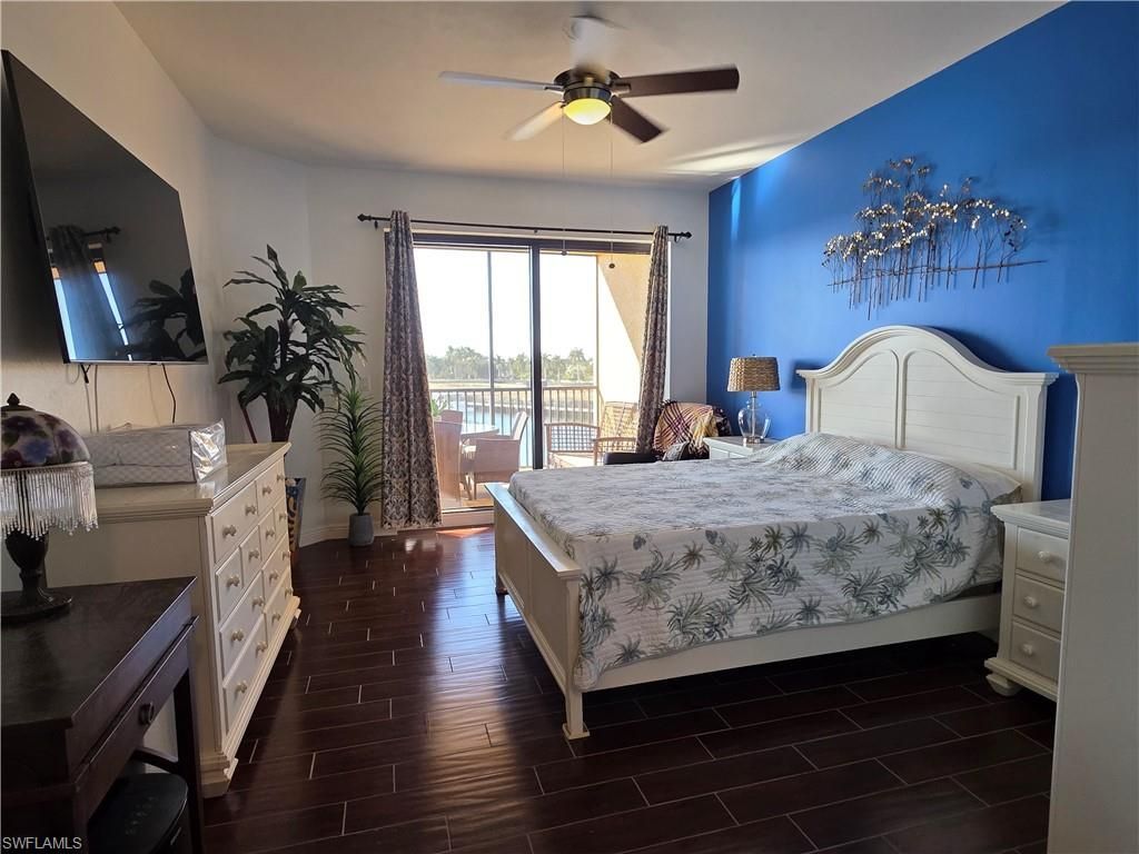 5706 Cape Harbour Dr, Unit 211, Cape Coral, FL 33914 Photo
