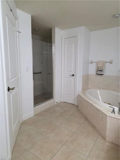 5706 Cape Harbour Dr, Unit 211, Cape Coral, FL 33914 Photo