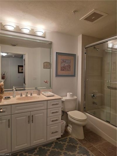 5706 Cape Harbour Dr, Unit 211, Cape Coral, FL 33914 Photo