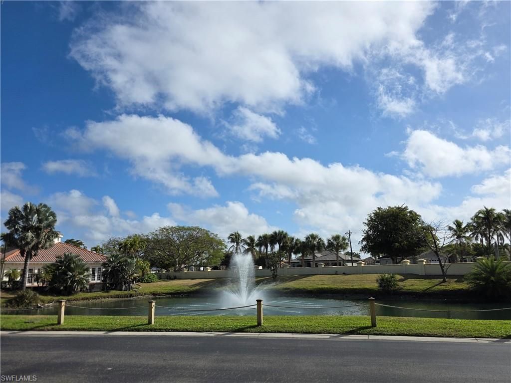 5706 Cape Harbour Dr, Unit 211, Cape Coral, FL 33914 Photo