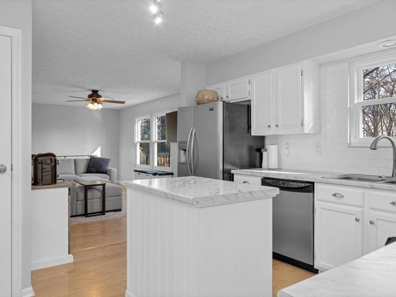 3332 Timber Oak Drive, Columbus, OH 43204 Photo 13