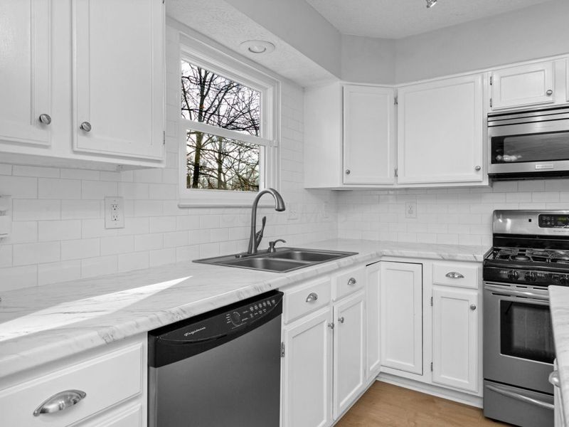 3332 Timber Oak Drive, Columbus, OH 43204 Photo 18